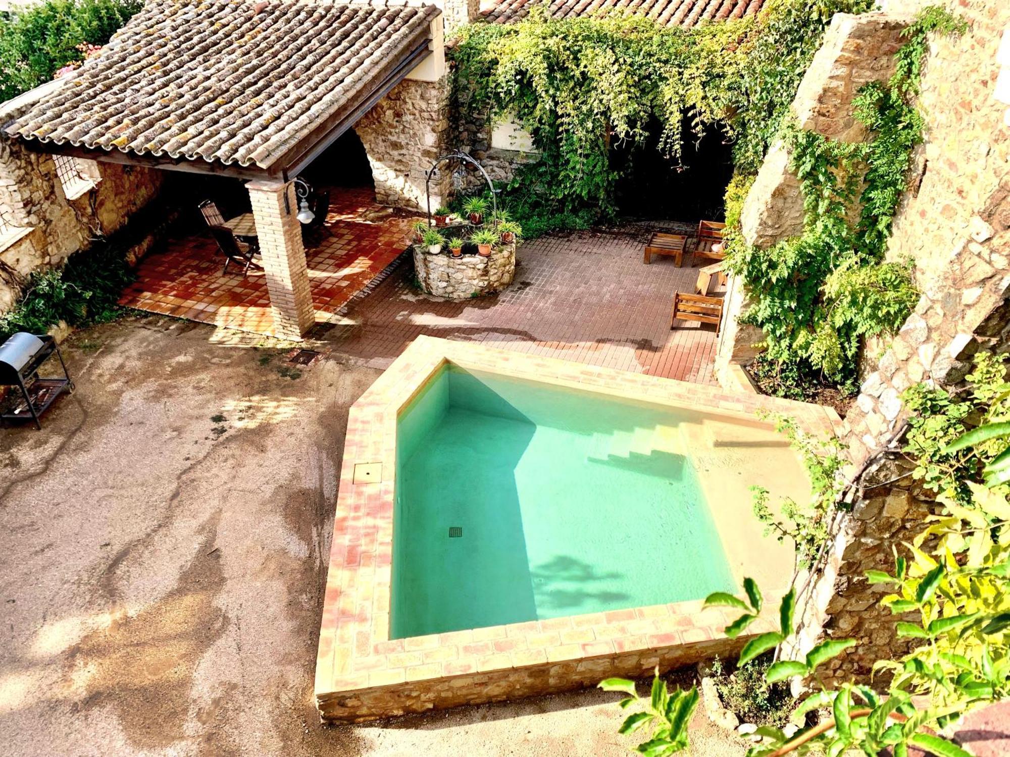 Els Racons Del Fort Castle In Wine Territory Capmany Bagian luar foto